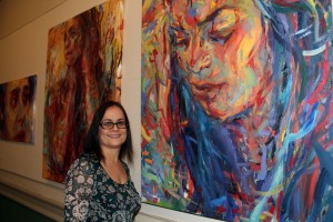 Volkmann_Judy_TheCentralGallery_2013_photobyJimScott